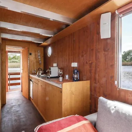 2 Bedroom Awesome Ship In Neustrelitz 3* Buchholz (Mecklenburg-Vorpommern)