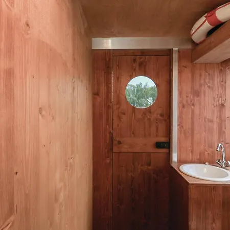 2 Bedroom Awesome Ship In Neustrelitz Buchholz (Mecklenburg-Vorpommern)